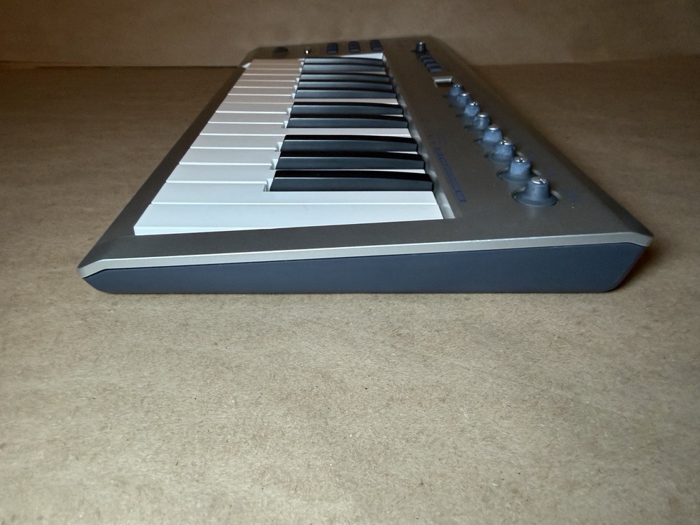 Edirol PCR-1 USB Interface/ Mini Keyboard Controller Only | Silver