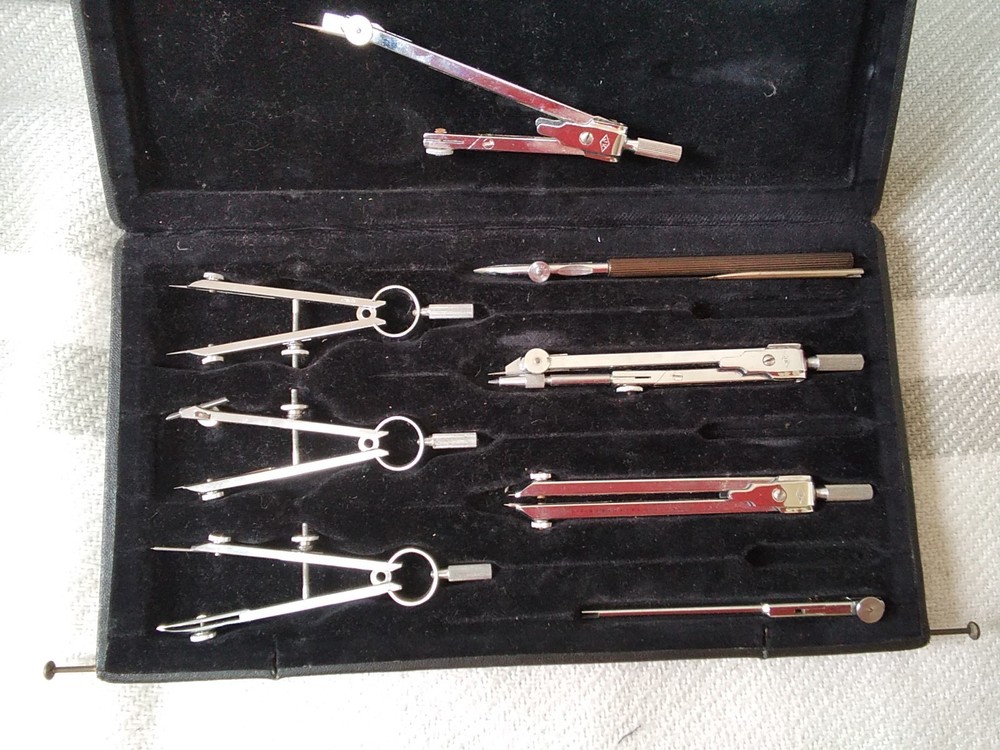 JAKAR Drawing Instruments