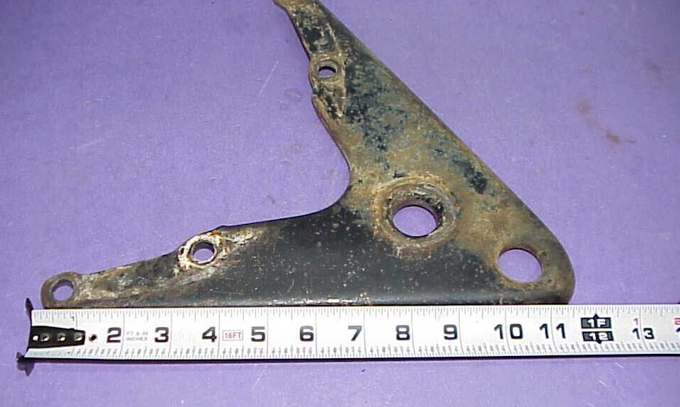 2 Howe Steel Quick Change Rear End Pull Bar / Torque Link Brackets