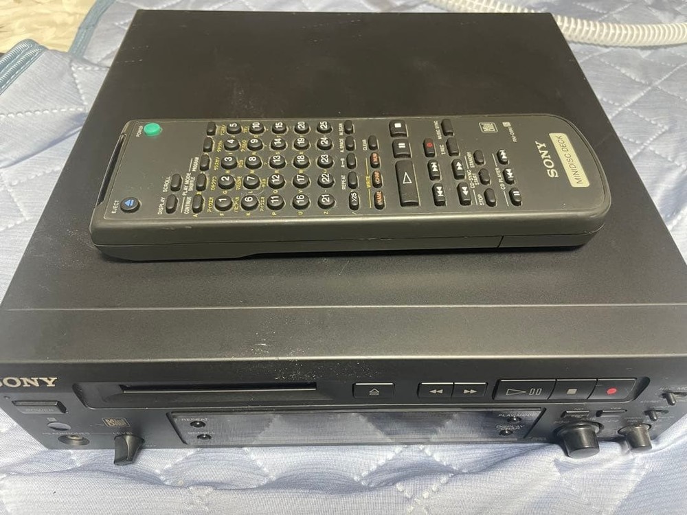 SONY MDS-S37 MD MiniDisc Recorder Deck Player Movable items From Japan