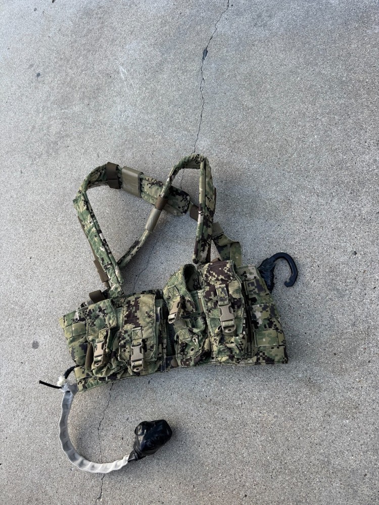 Eagle Industries AOR2 Multipurpose Split Front Chest Rig MPCR *Modded*