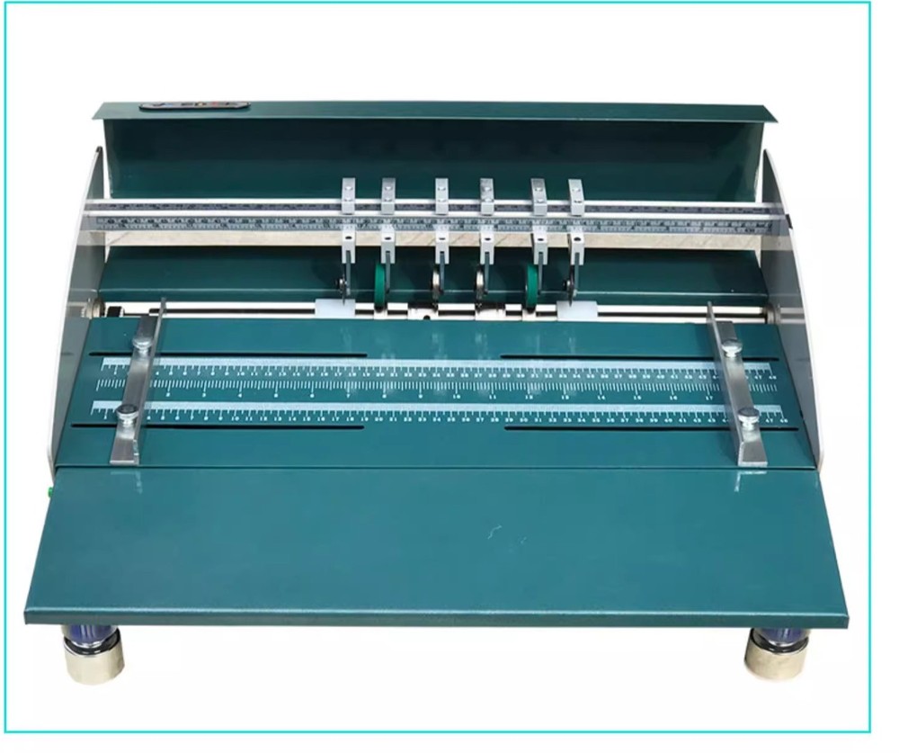 Single and Double Creasing Automatic Paper Creasing Machine Folding Machine