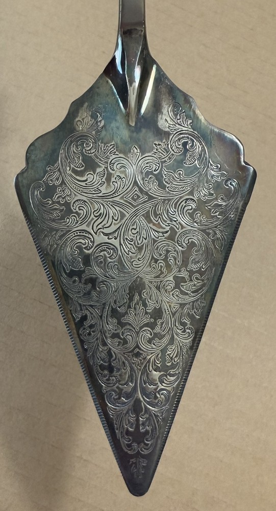Vintage Ornate Design Large 12.25” Silverplate Pie Cake Pastry Server by Raimond