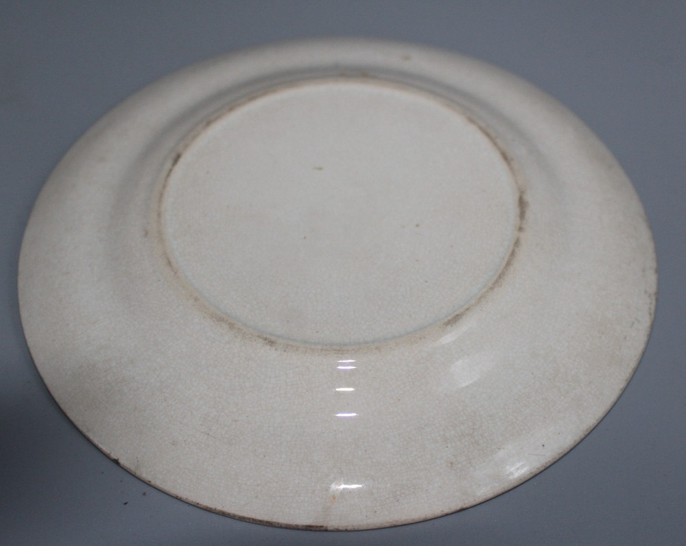 ANTIQUE PRATTWARE CATTLE & RUINS PLATE