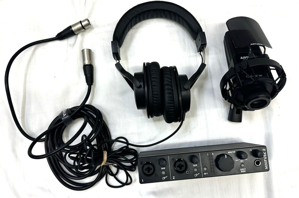 Arturia MiniFuse 2 Recording Pack, Black -