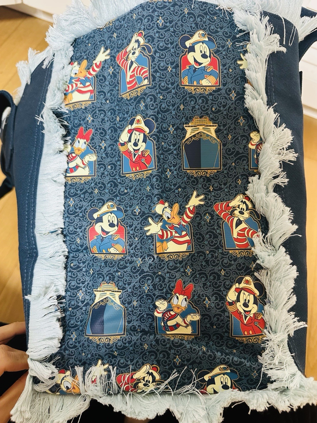 Disney Cruise Line Adventure Inaugural Castaway Club Tote Bag Mickey Minnie