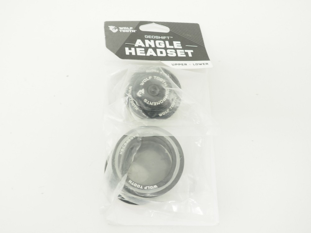 New! Wolf Tooth Geoshift 2° Short Angle Headset EC44 Upper + EC49 Lower Black