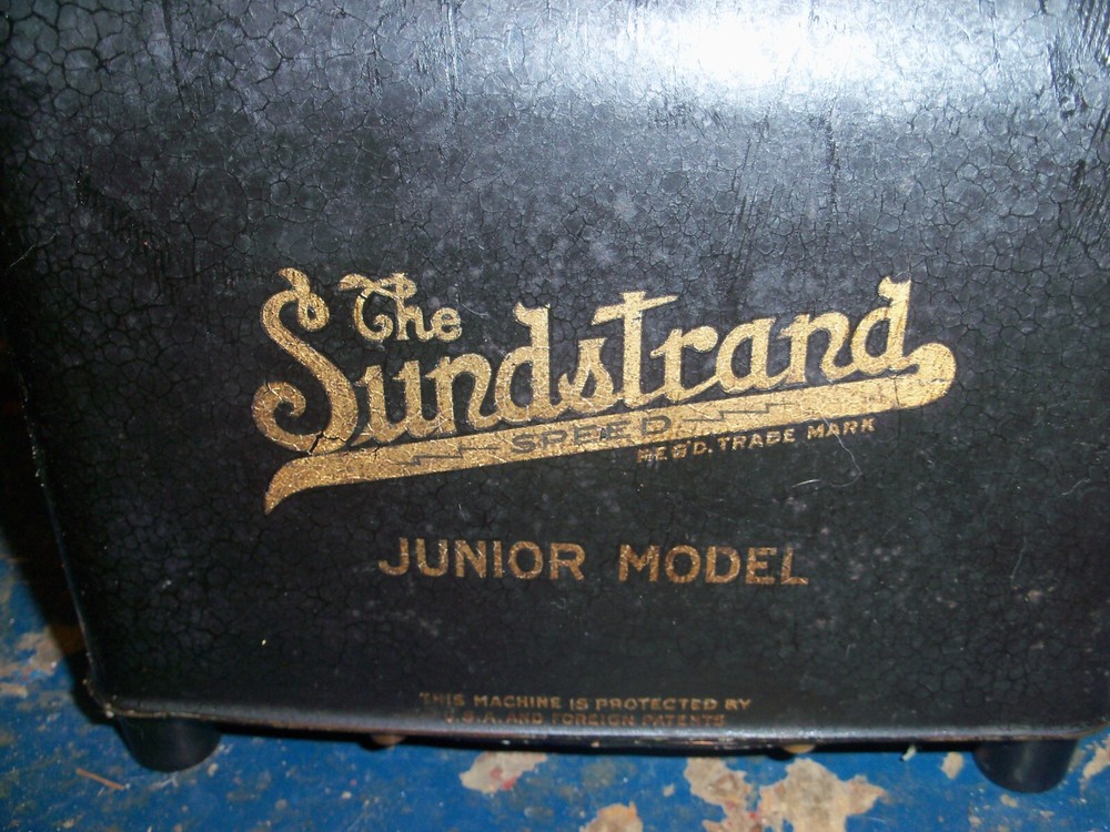 Vintage Sunstrand Speed Junior Adding Machine, 105647 Buttons & Lever Works