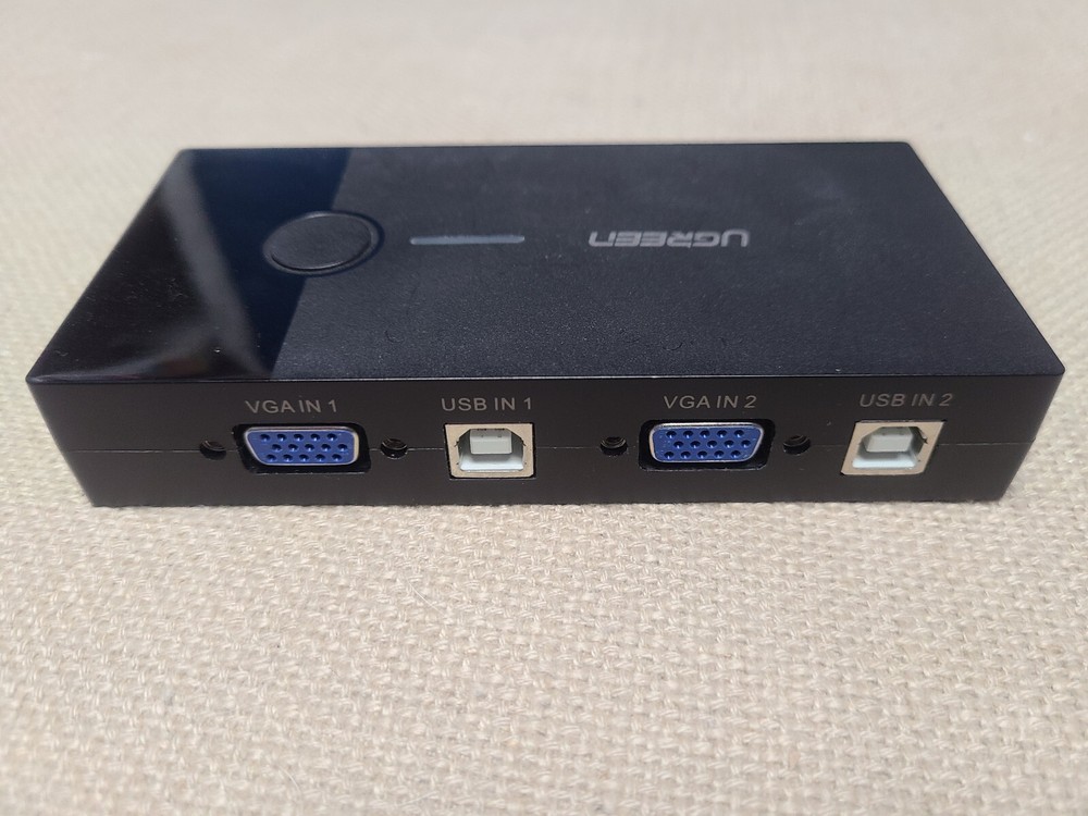 UGREEN 30357 2 Port USB KVM Switch Box Tested Working Clean