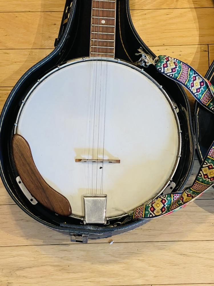 Vintage 1970s ENCORE Banjo 5-String E-75 With Case
