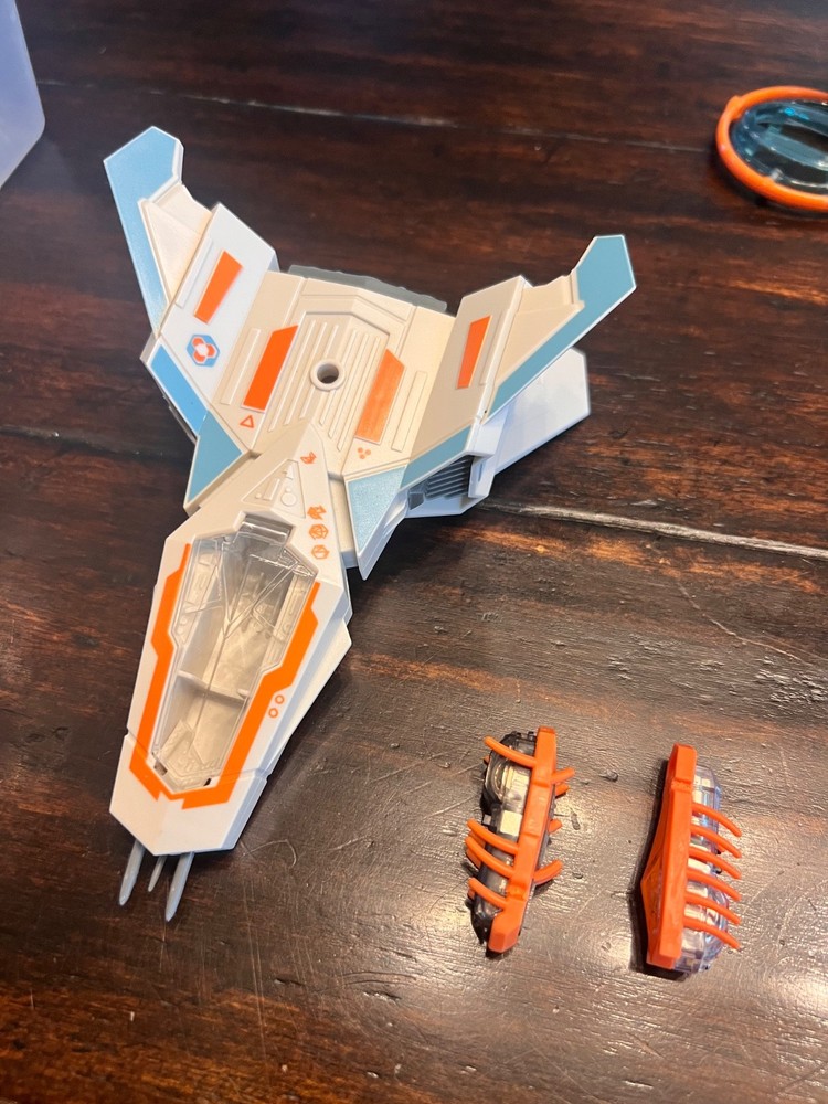 HEXBUG NANO SPACE COSMIC COMMAND Lot with 2 hex bugs