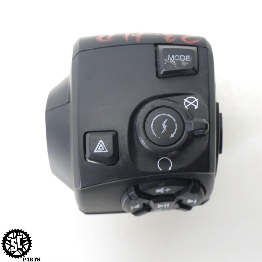 2124 HARLEYDAVIDSON SPORTSTER RH975 RIGHT CONTROL SWITCH THROTTLE SENSOR G2U