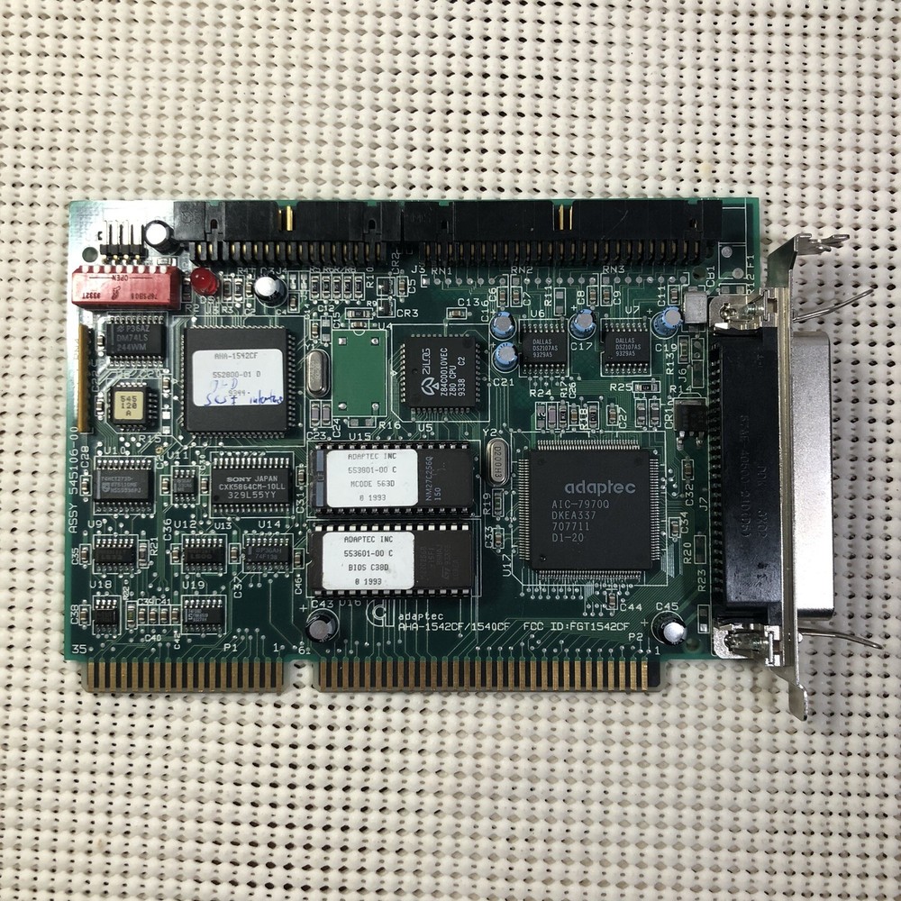 Adaptec AHA 1542CF/1540CF ISA to SCSI Host Adapter / floppy controller Untested