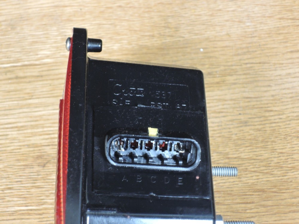 Grote 5393-71 Tail Light Take-Off 3 Stud