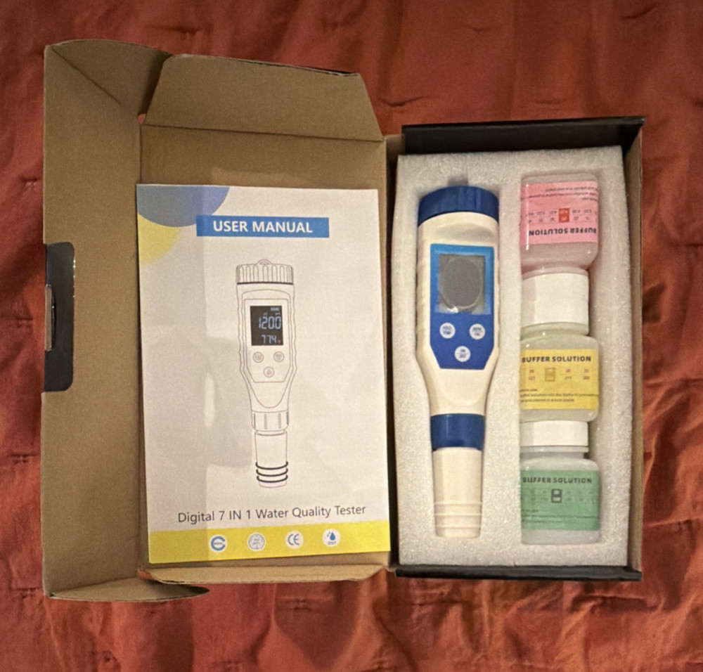 7 in 1 Digital Water Quality Meter with Buffer Solutions and User Manual