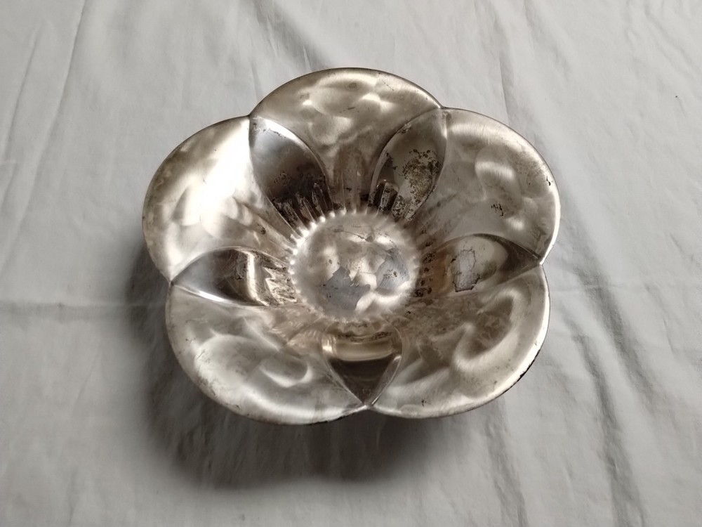 Silver Plated Dish 5 Petal Bowl Pearlized by Jubilee Vintage Silverware