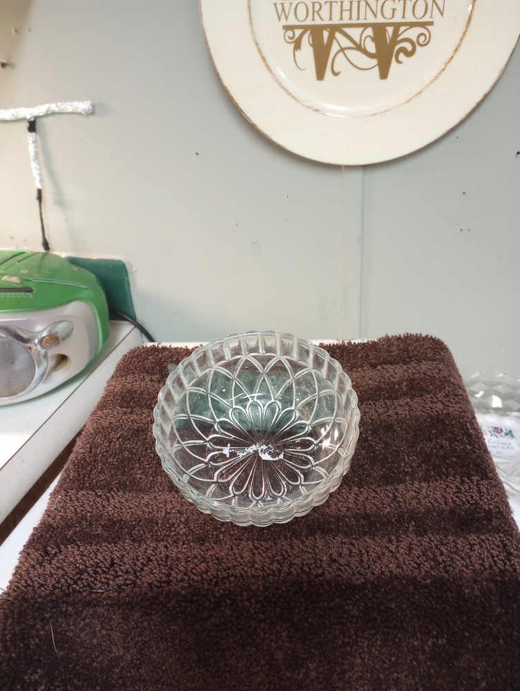 1982 Kig Candy Dish