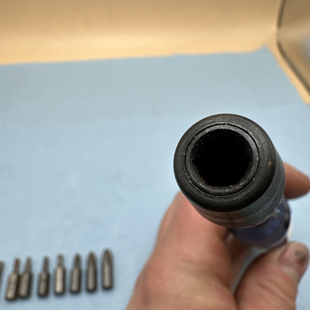 Ideal Industries Quick Change Bit Screwdriver W/ 8 Bits