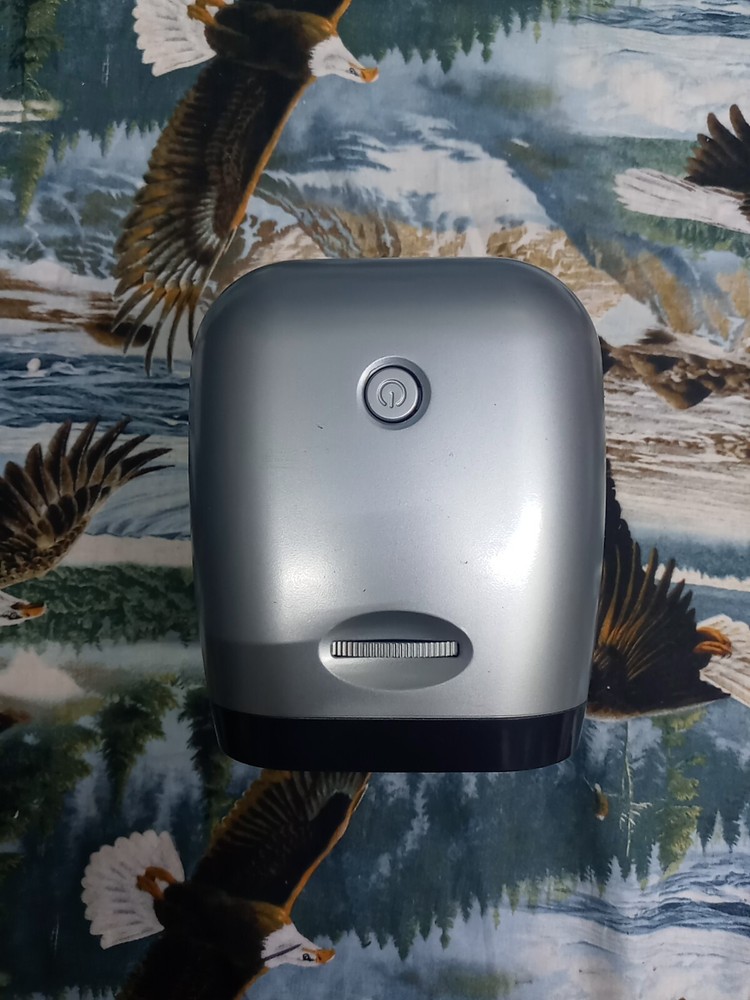 VIVITAR SUPER MINI PORTABLE PROJECTOR 1080P