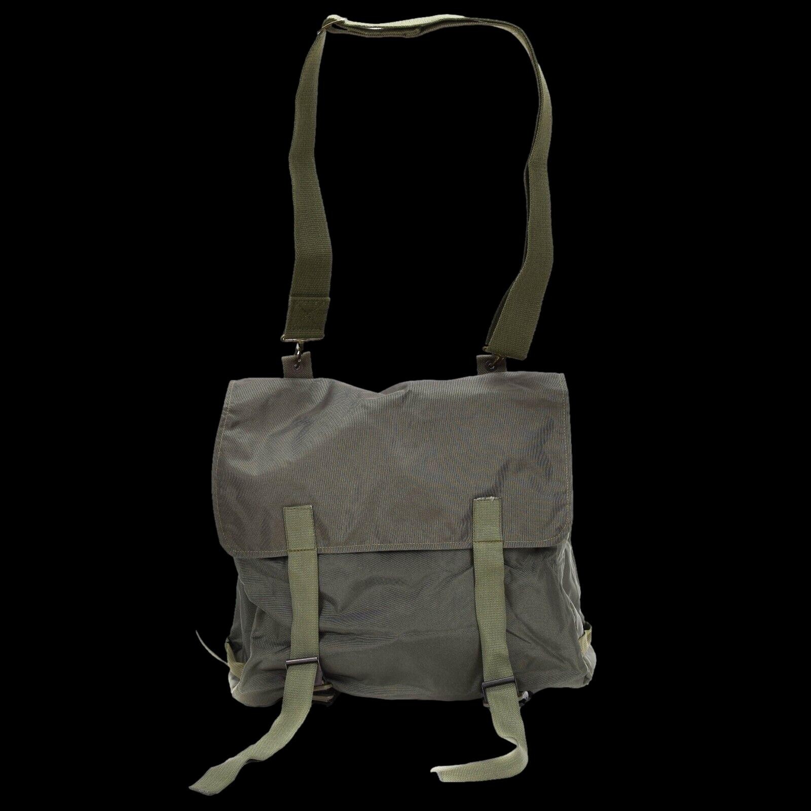 AUSTRIAN MILITARY SHOULDER BAG COMBAT DAY PACK GENUINE SURPLUS