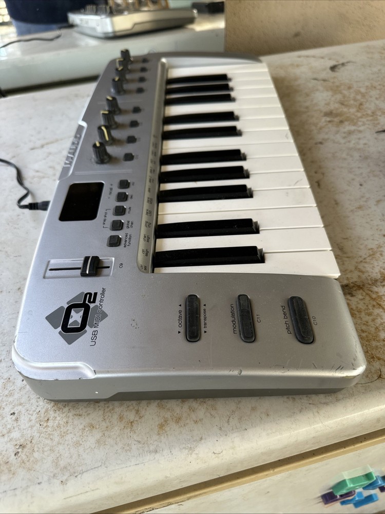 M-Audio Oxygen 8 MIDI Keyboard