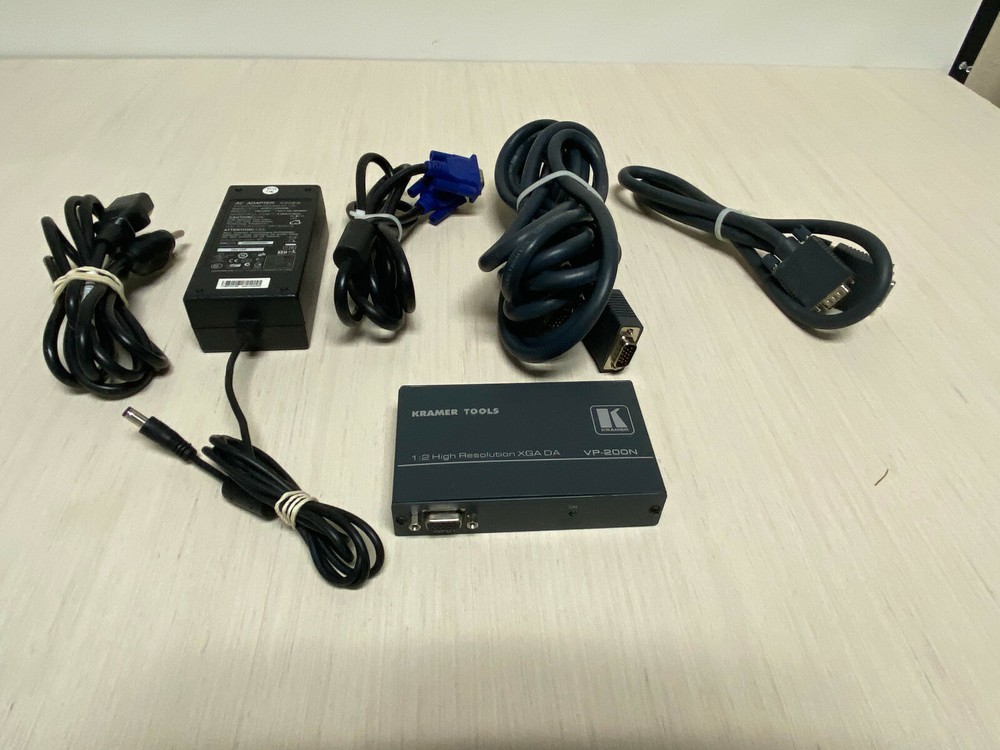 BB15: Kramer VP-200N 1:2 High Resolution XGA Distribution Amplifier