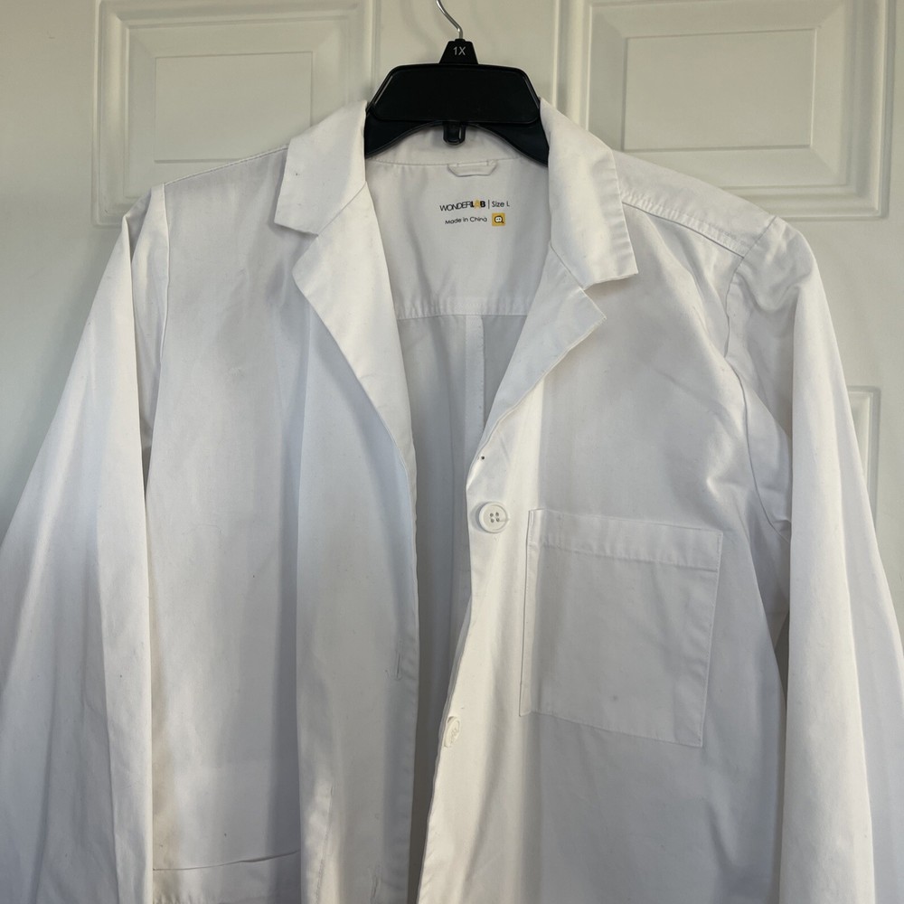 Wonderlab Women’s Size Large Lab Coat
