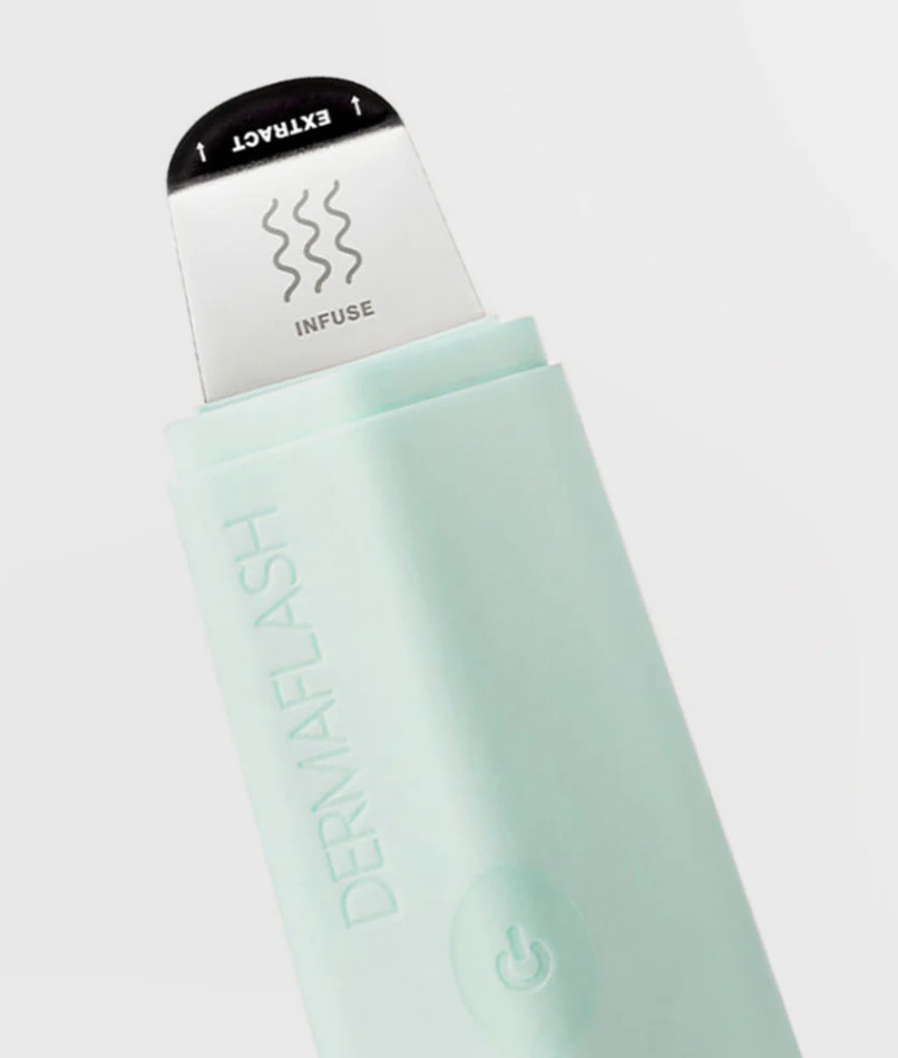 NEW DERMAFLASH DermaPore Ultrasonic Pore Extractor Seafoam