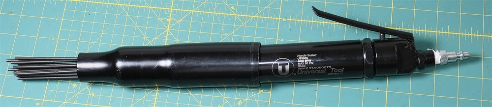 Untested Universal Tool 4600 BPM 90 PSI MAX Pneumatic Needle Scaler UT8635