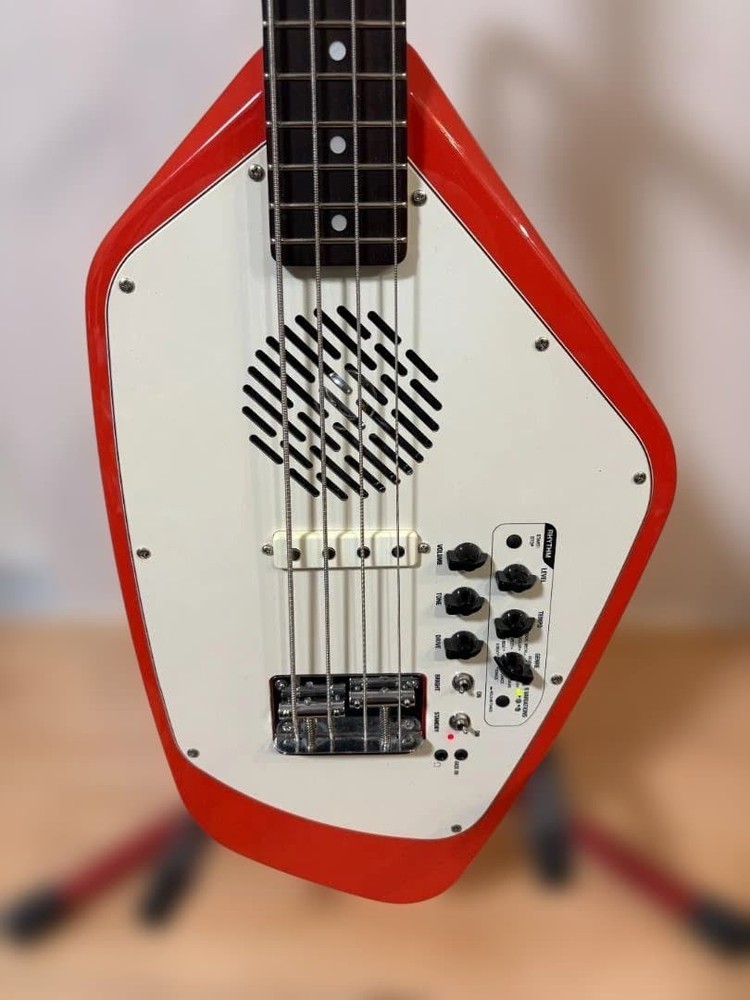 VOX Apache-2 Electric Bass Red-White Rhythm Function Safe Packing!