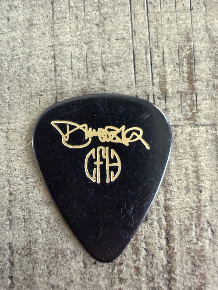 Kiss Ear Plug Case And 2 Guitar Picks