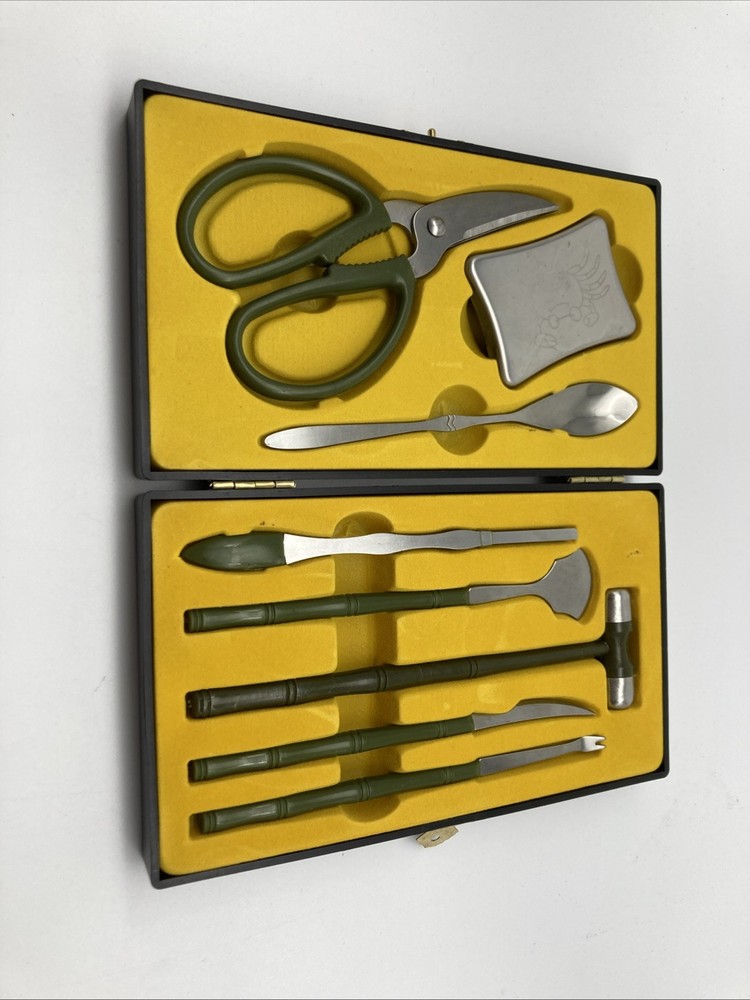 8Pcs Seafood Tool Set Lobster Crab Cracker Tools with Hammer