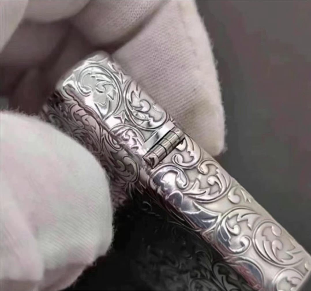 5 Sides Silver Flower Leaves Lighter In A New Box