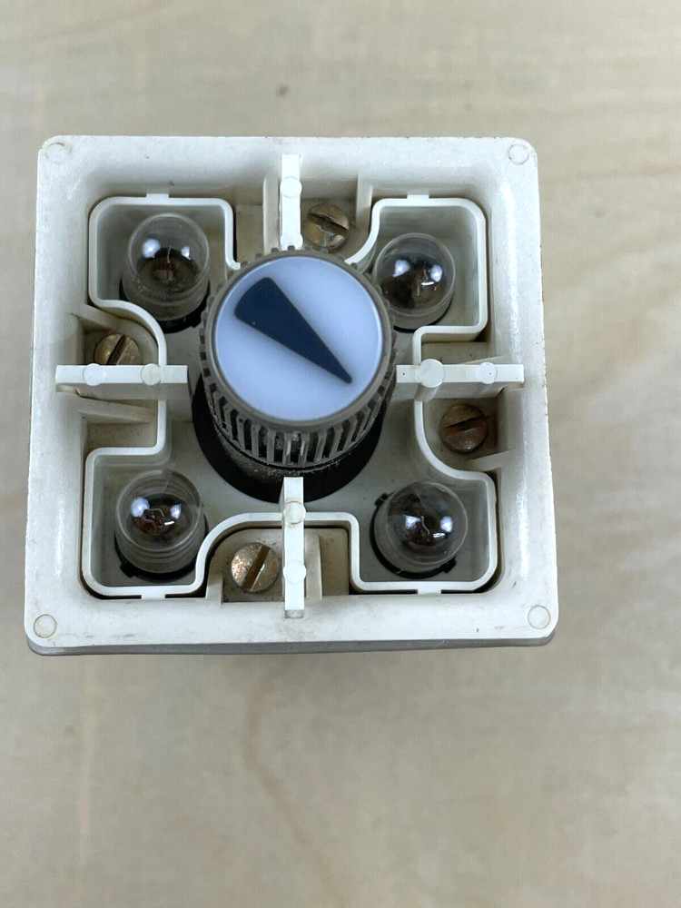 Micro Switch 910AEA011 Operator Indicator Switch 120V
