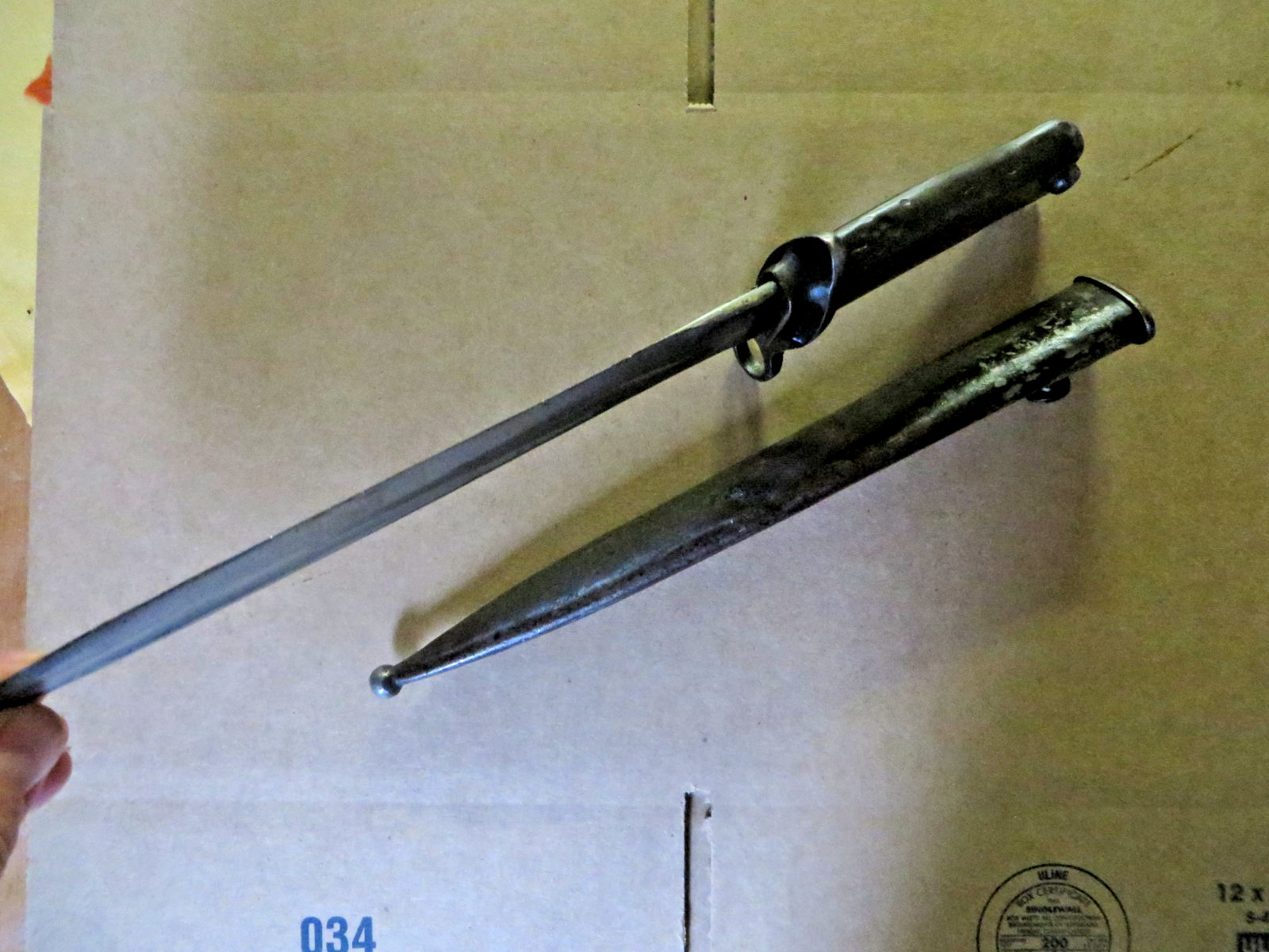 WWI GERMAN ERSATZ BAYONET Very Good Original Condition (crack on mount ring)