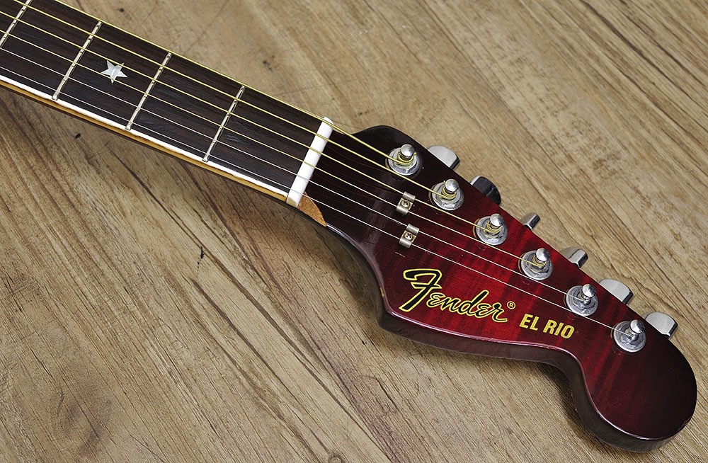 Fender Japan EL RIO