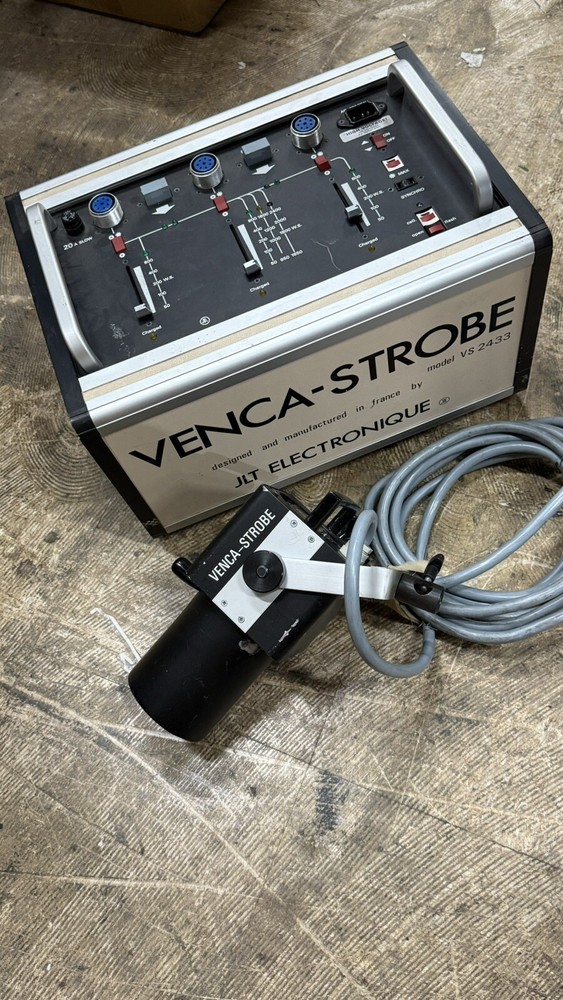 Pro Studio Light Venca V-2433 2400W Power Pack & Strobe Flash Head Kit