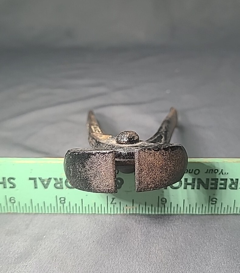 5" PEXTO NIPPERS WITH FLAT SCREWDRIVER AND TACK PULLER