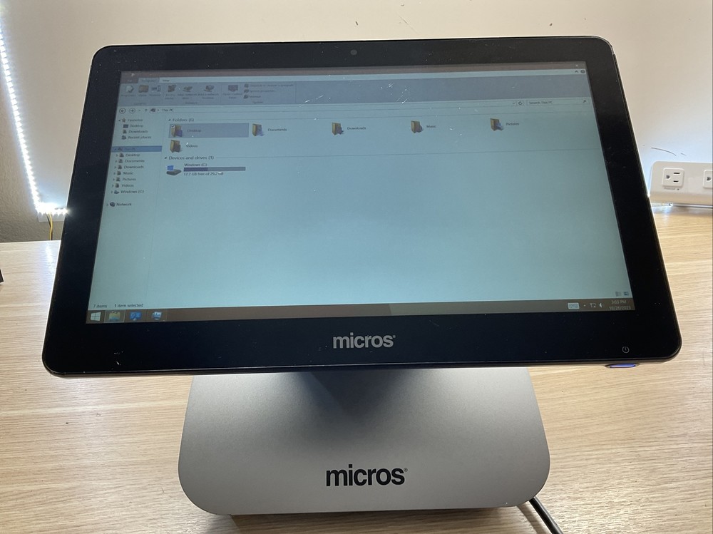 Model: MICROS MWork Station ADJ/ PREOWNED / FRA910