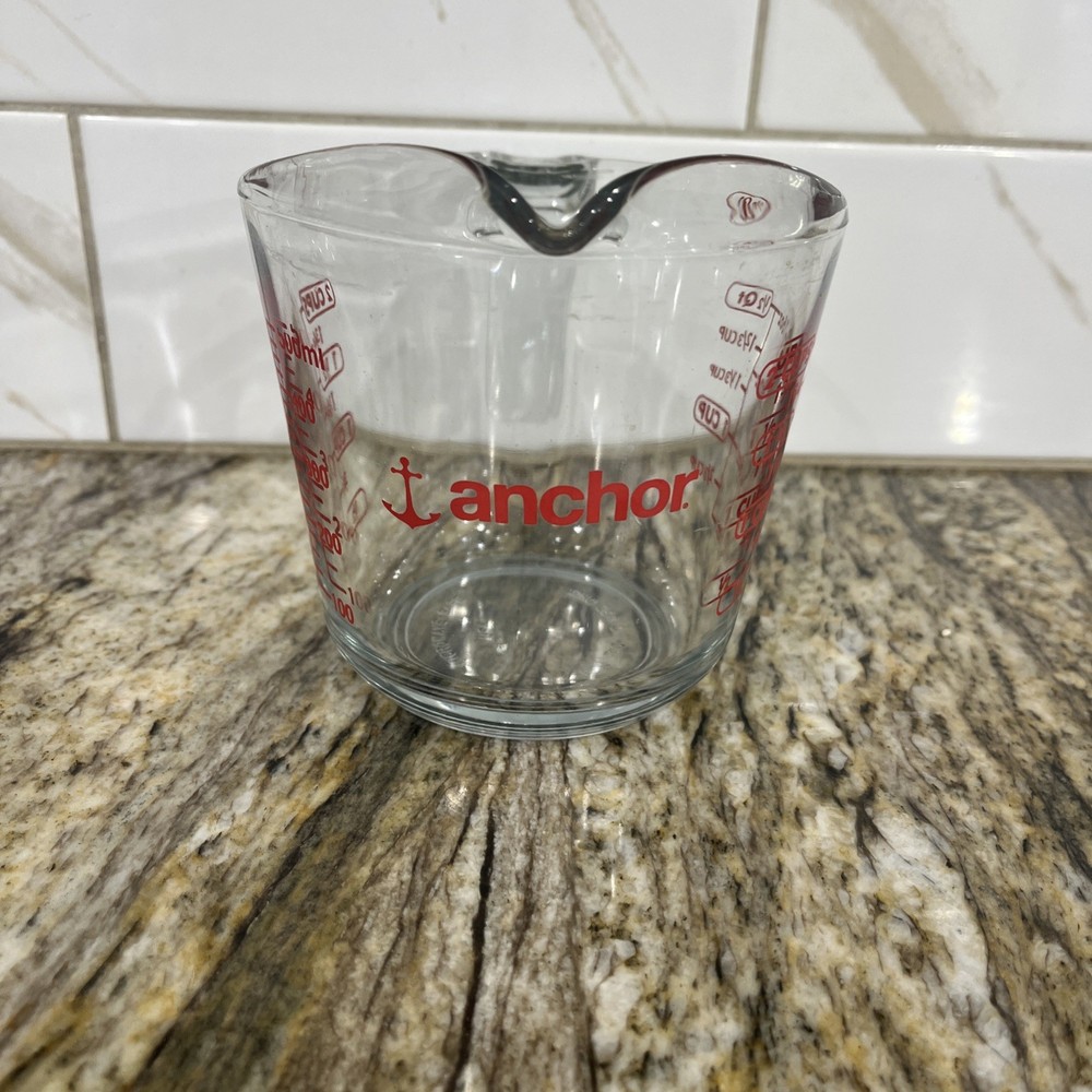 Anchor Hocking 2 Cup Measuring Cup Red  Numbers & Letters Hook Handle  🇺🇸