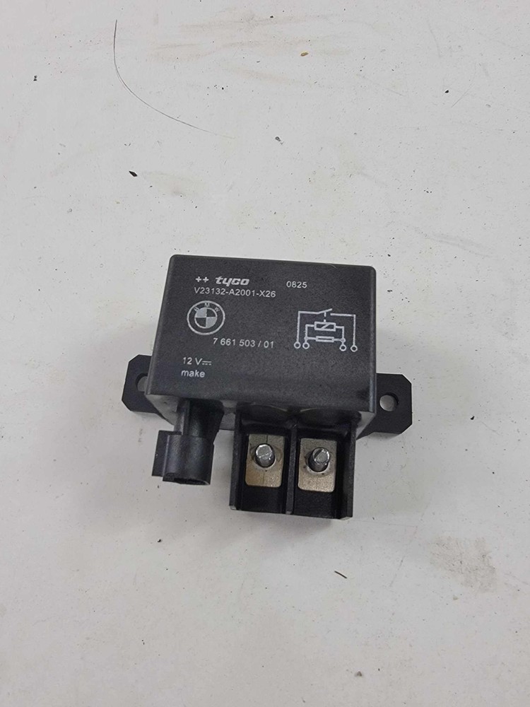 08-13 BMW E90 E92 E93 M3 OEM Cooling Fan Relay Control