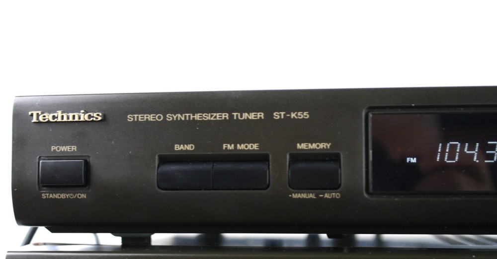 Technics Stereo Synthesizer Tuner ST-K55