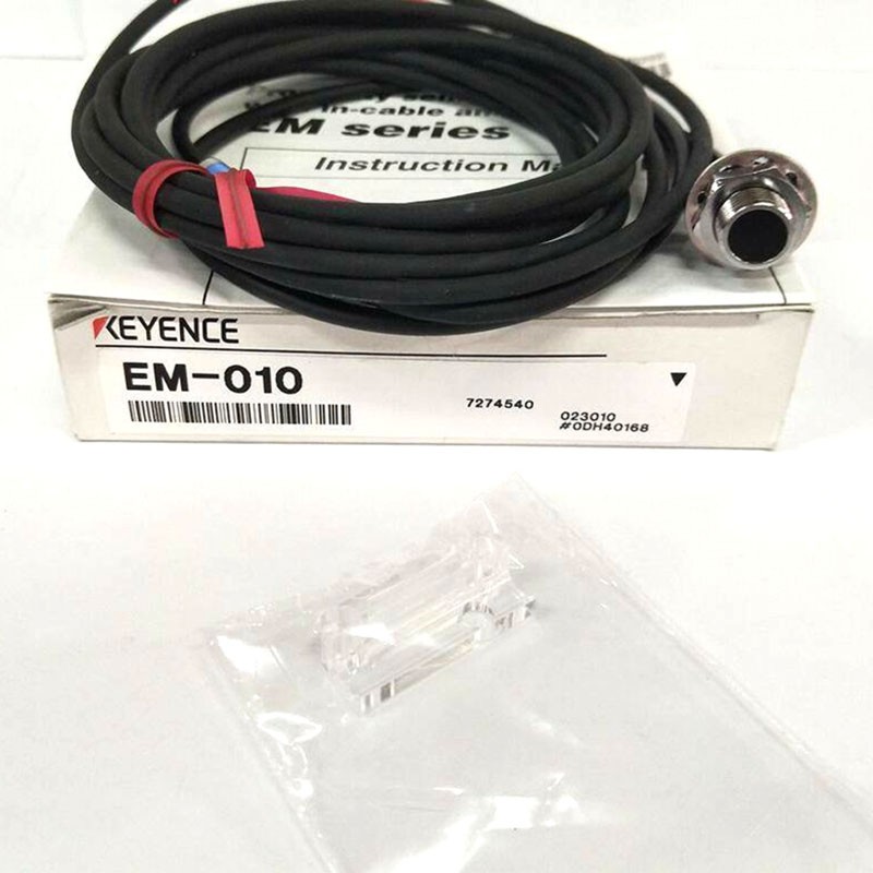 KEYENCE EM-010 Proximity Sensor New