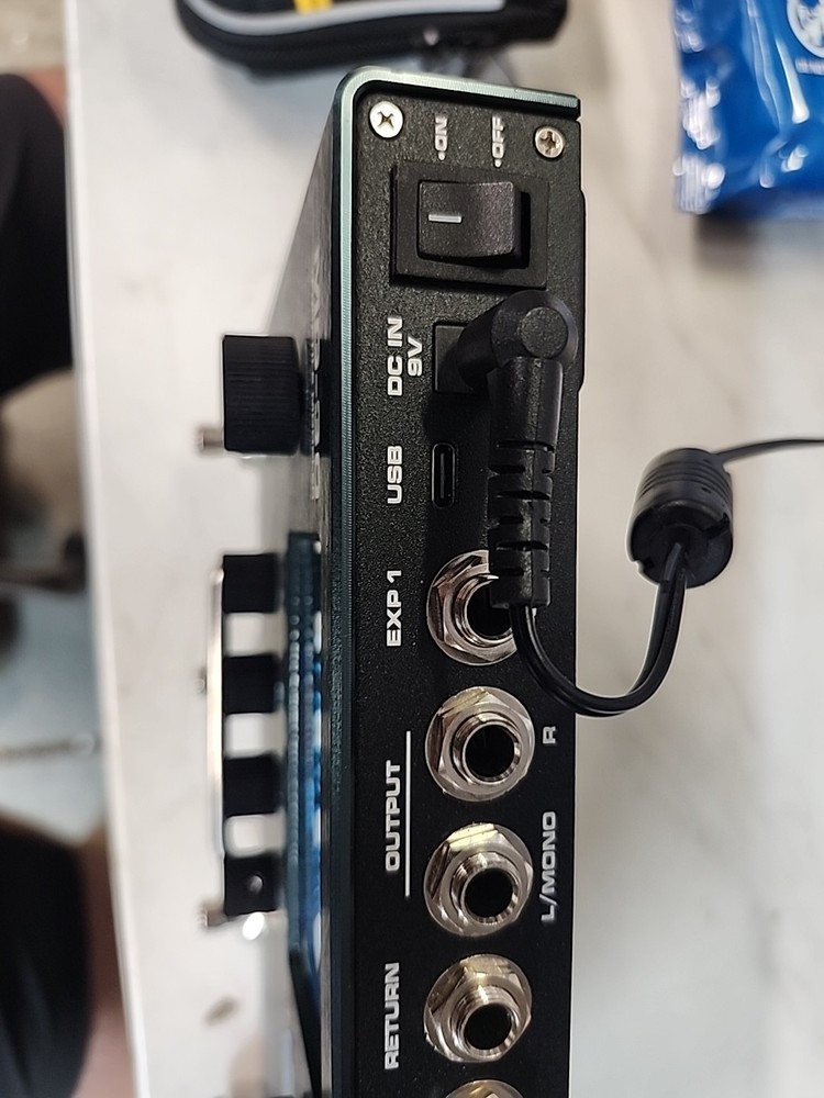 NuX Effects MG-30 Guitar Modeling Floorboard Processor Pedal With NuX LOOP