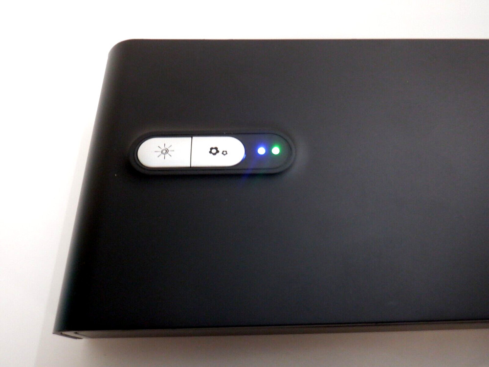 Smartphone Multi Function Sterilizer with Aromatherapy Diffuser Blue