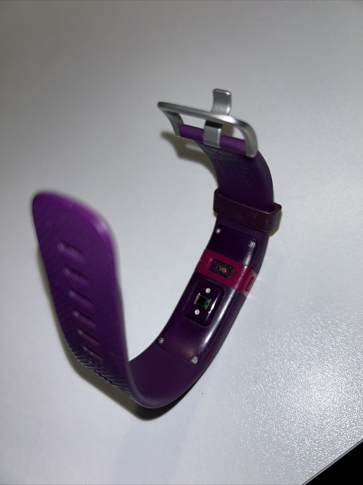 Fitbit Activity Tracker *NO POWER*