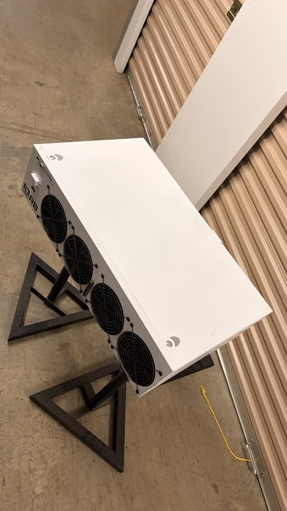 OCTOMINER X8 - 8 GPU Server Case - 3000W