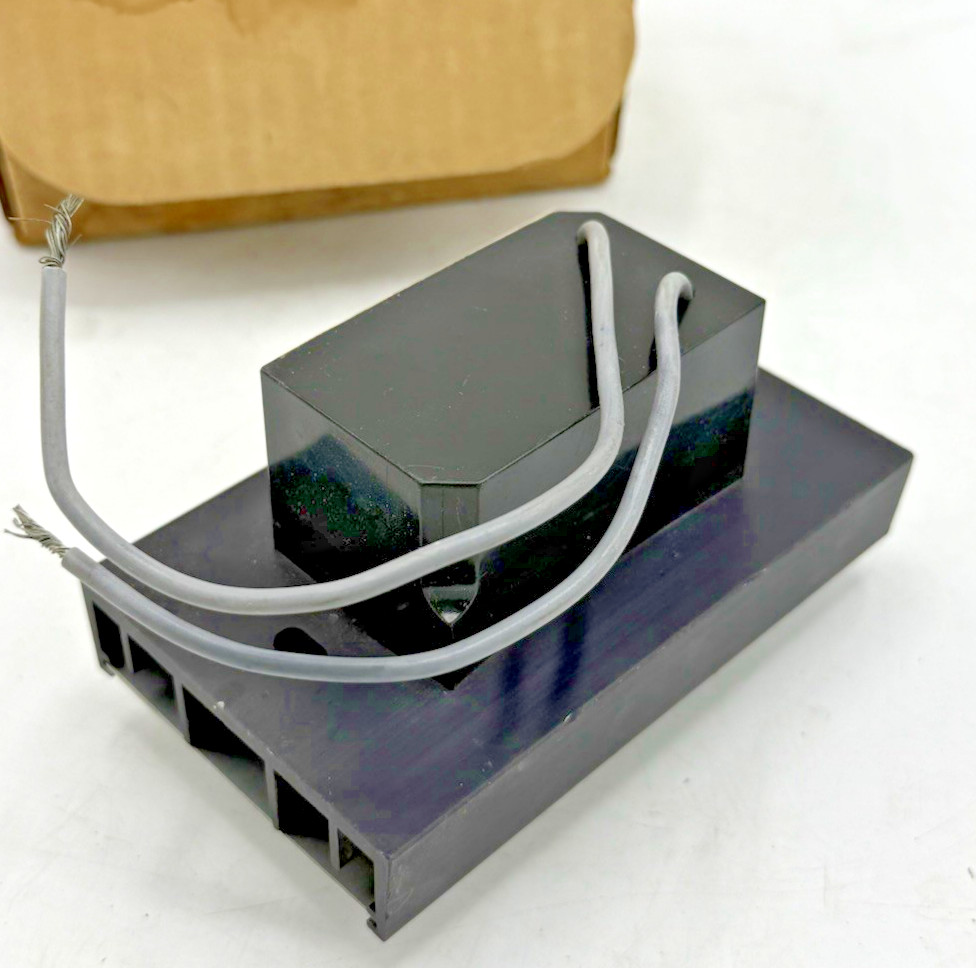 EMERSON WHF-1136