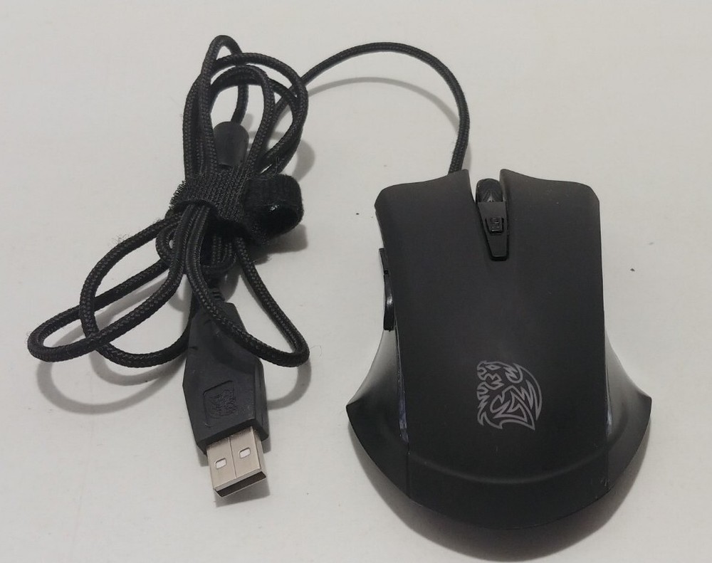 Tt Commander Computer Mouse USB Connection Model MO-CMC-WDON Tested! Works Great