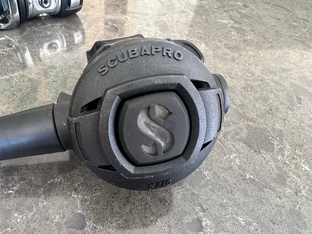 SCUBAPRO MK2 EVO/S270 Dive Regulator System